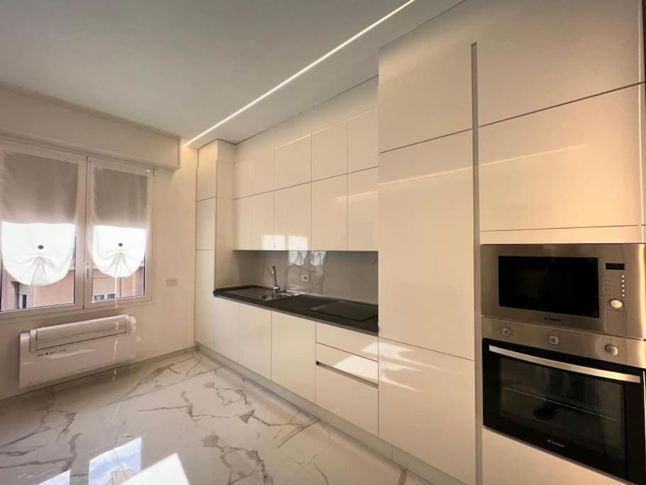 Suite Aurora Luxury In The Center Of 산레모 외부 사진