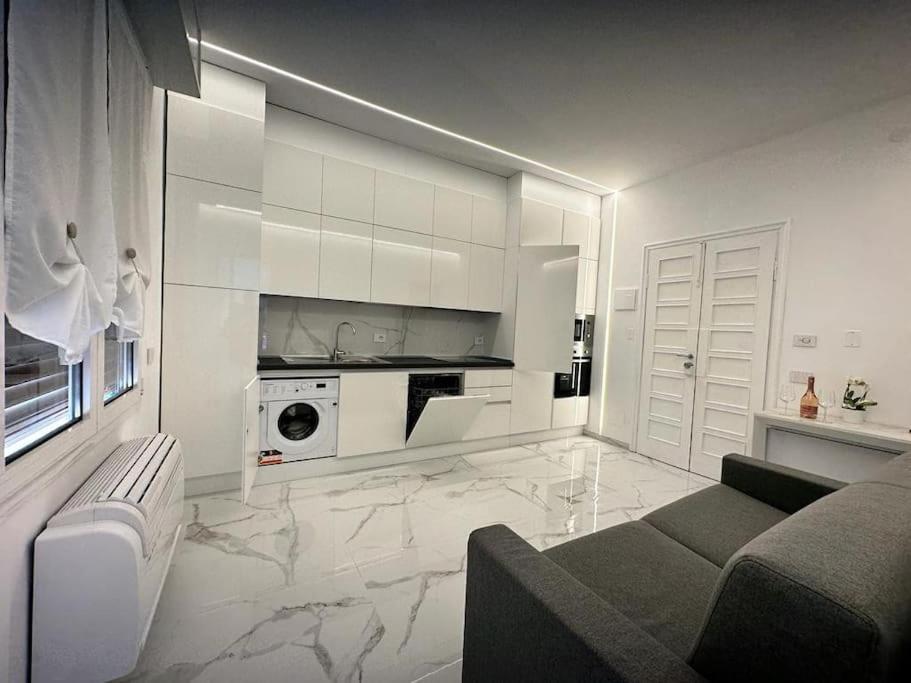 Suite Aurora Luxury In The Center Of 산레모 외부 사진